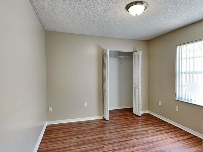 Building Photo - 3400 NW 78th Ave