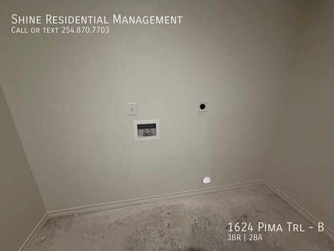 Building Photo - 1624 Pima Trail