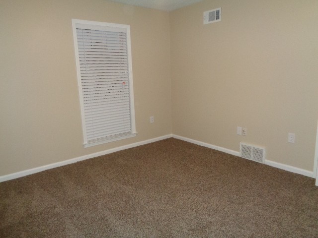 Building Photo - 7125 Farmhouse Dr