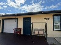 Building Photo - 706 Bogie Ct