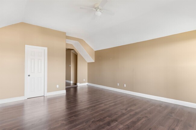 Building Photo - 205 Rue Orleans St