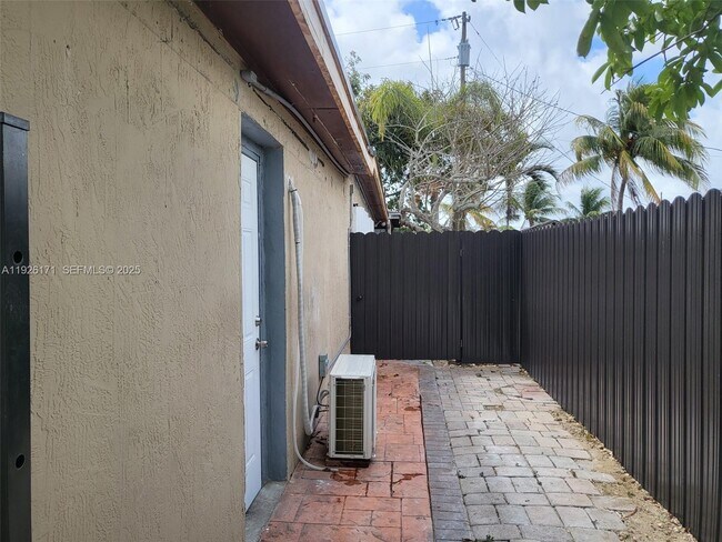 Building Photo - 15320 SW 298th Terrace