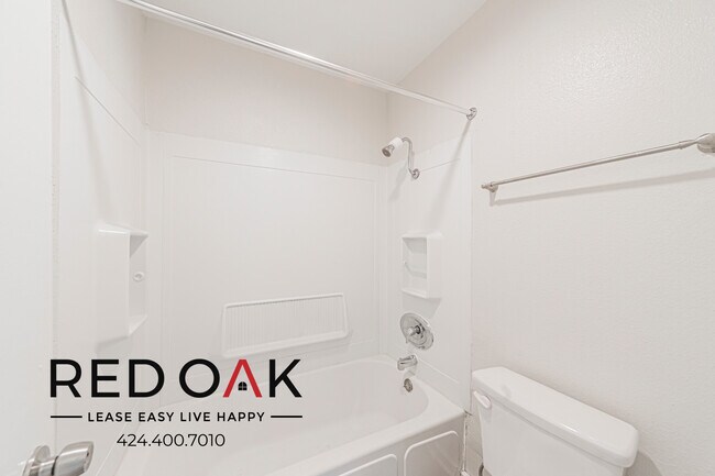 Building Photo - 21315 Roscoe Blvd