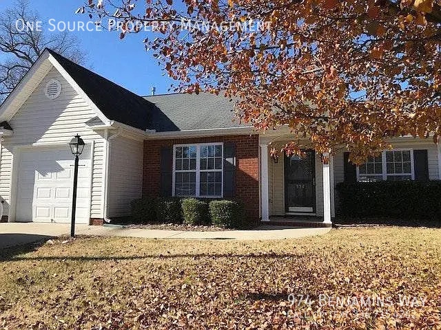 Building Photo - 974 Benjamins Way
