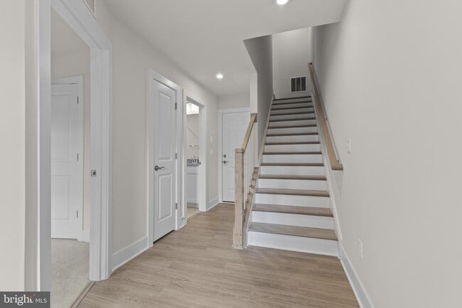 Building Photo - 8875 Curie St