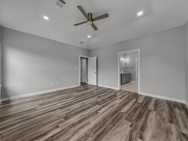 Building Photo - 529 Janette Ct