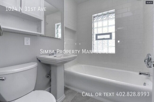 Building Photo - 1024 N 31st Ave