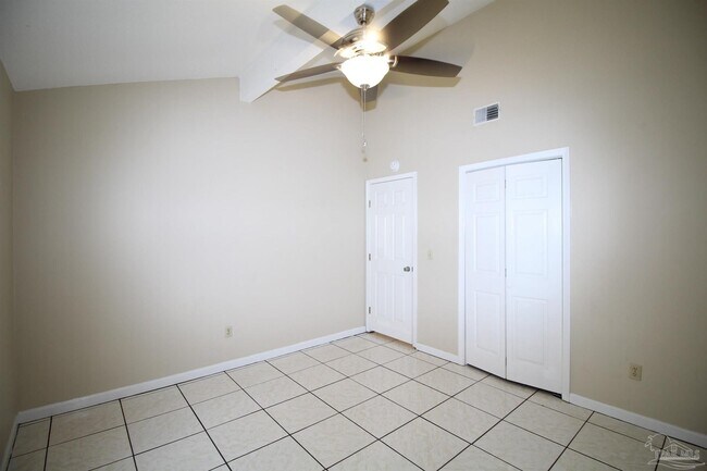 Building Photo - 907 N 77th Ave