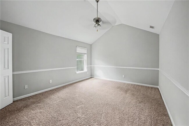 Building Photo - 1230 Grey Rock Way