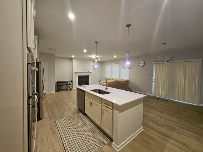 Building Photo - 1290 Jordan Brook Dr