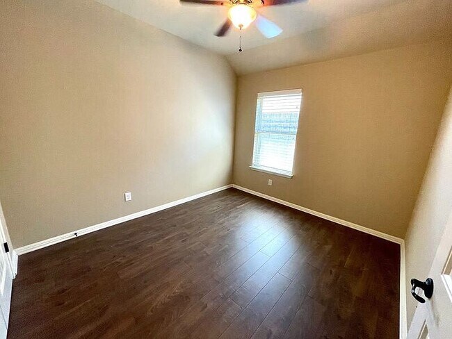 Building Photo - 8388 Angelo Loop