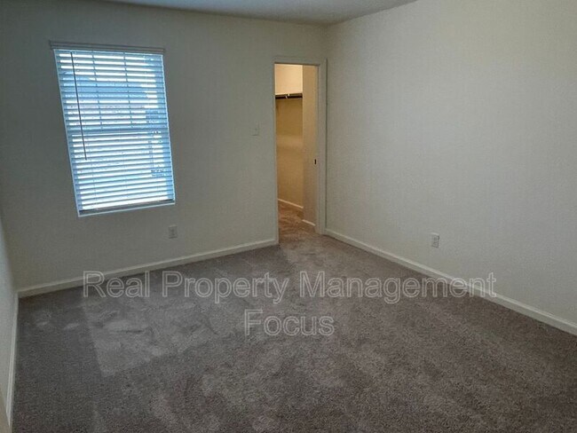 Building Photo - 2629 Silver Leaf Ln