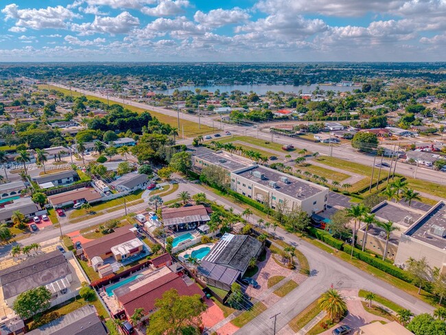 Building Photo - 10520 SW 46th Terrace