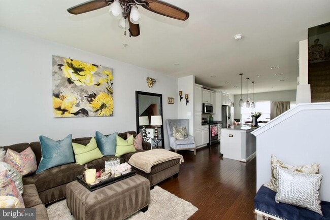 Building Photo - 7302 Calico Rock Lndg