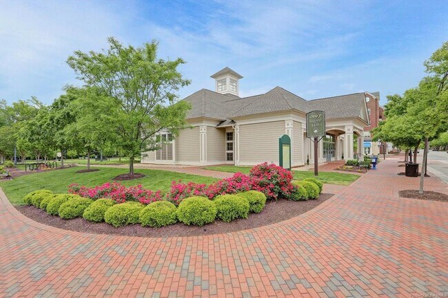 Building Photo - 4320 Lydias Dr