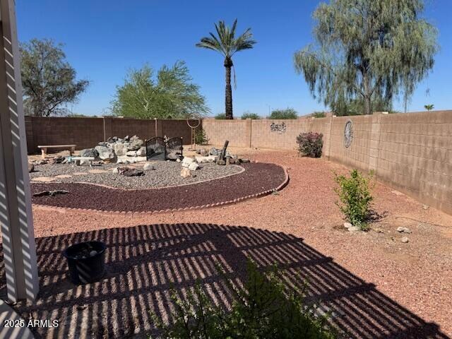 Building Photo - 10659 W Yukon Dr