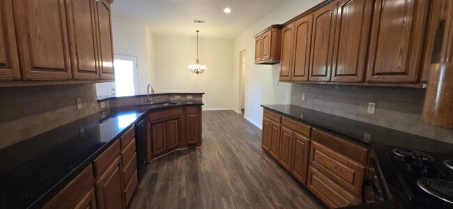 Building Photo - Beautifully Remodeled Home in Mansfield ISD – Corner Lot with Modern Upgrades!