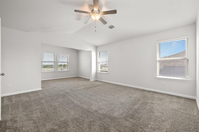 Building Photo - 11516 Maple Leaf Way