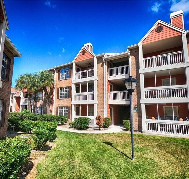 Primary Photo - 10200 Gandy Blvd N