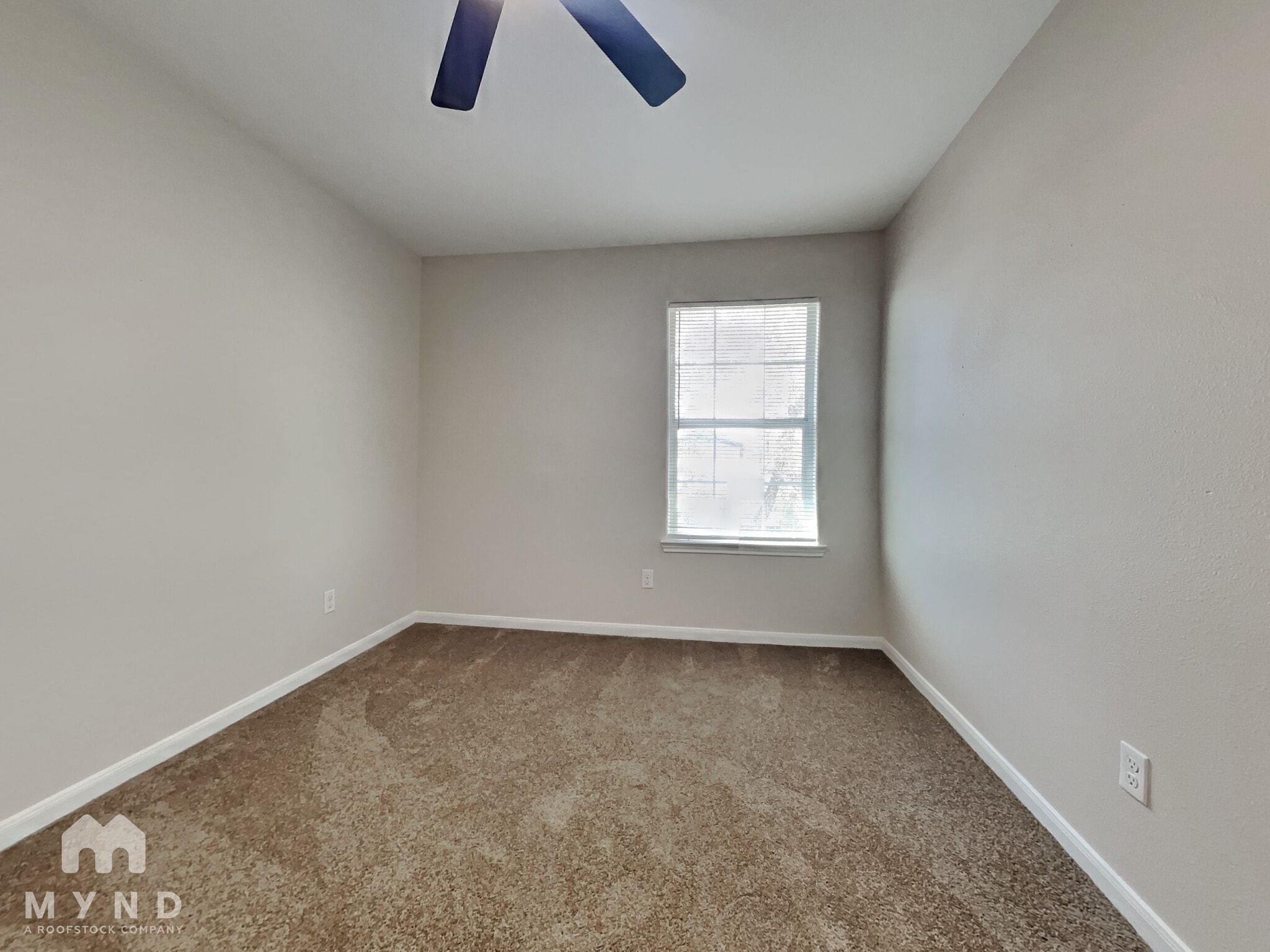 Building Photo - 6128 Sidney St