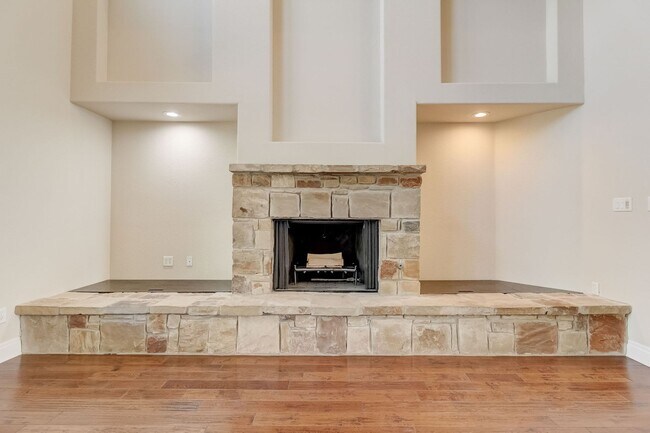 Building Photo - July Move-In Special - Spring Branch Oasis...