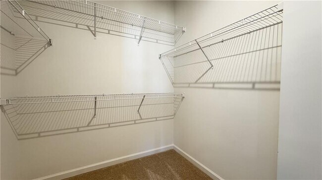 Building Photo - 1043 Bullpen Bluffs