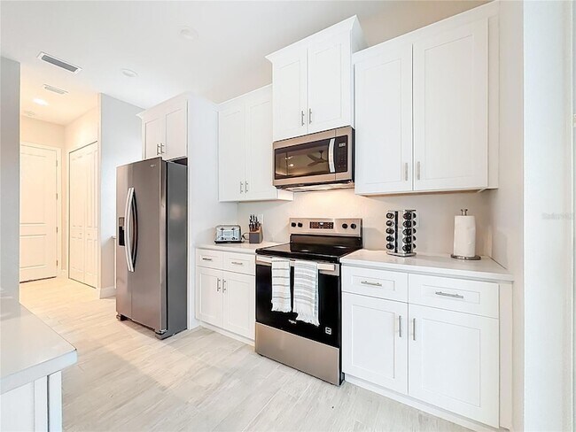 Building Photo - 107 Swan Dr