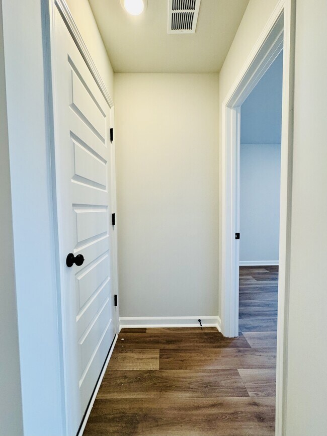 Building Photo - 348 SC-348