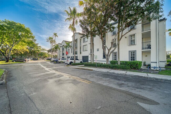 Building Photo - 4540 NW 107th Ave