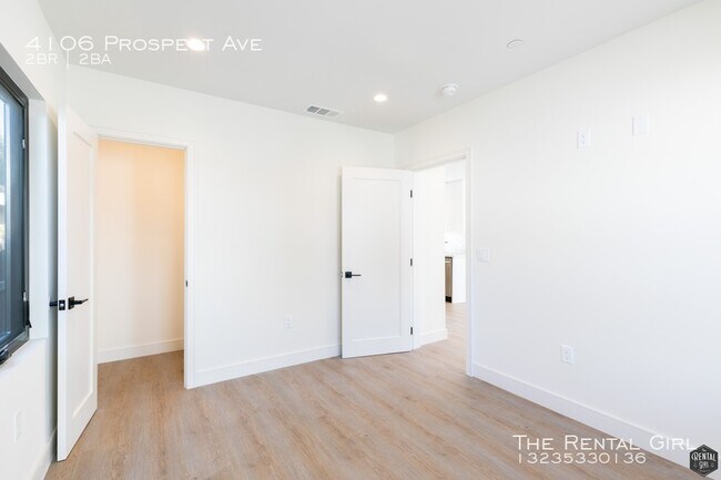 Building Photo - Newly Re-Imagined 2 Bed/ 2 Bath Backhouse ...
