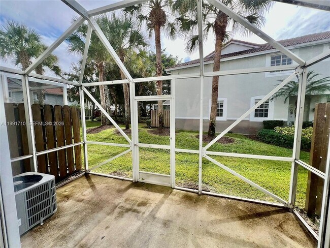 Building Photo - 3665 San Simeon Cir