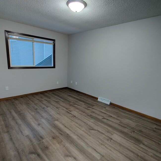 Building Photo - 7508 83rd Ave N