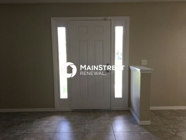 Building Photo - 3 Bedroom Pet-Friendly Home in Cape Coral, FL with Main Street Renewal