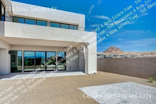 Building Photo - 124 Still Shrs St