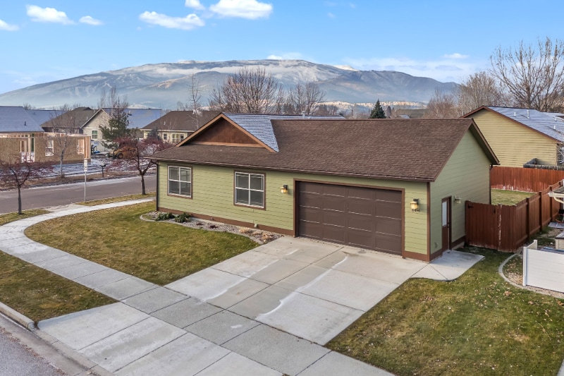 Building Photo - 11496 Allomont Dr