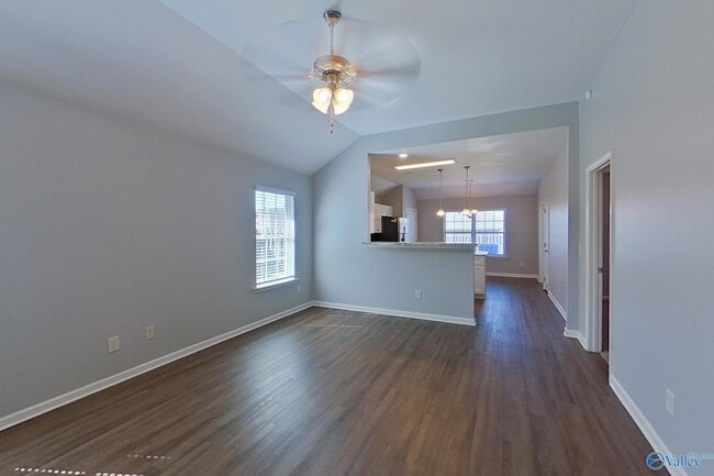 Building Photo - 107 Dawson's Ml Dr