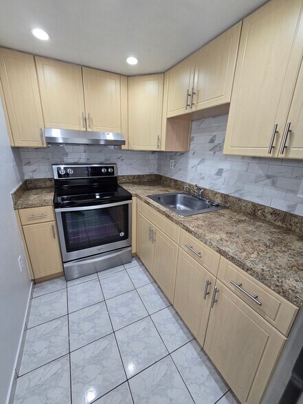 Building Photo - 4715 NW 7th St