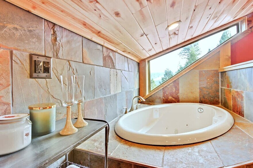 Building Photo - 96 Shilo Dr