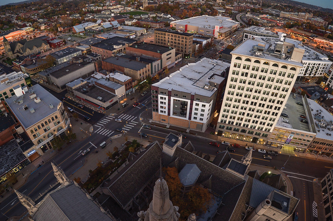 Building Photo - The Penn at Walnut on Highland