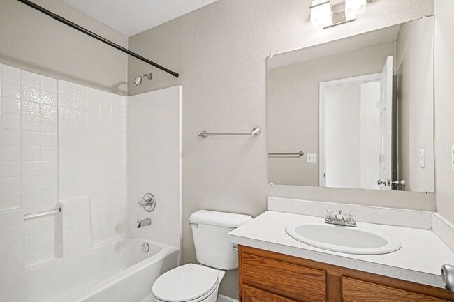 Building Photo - Beautifully Updated Littleton Home with Huge Yard & Basement Storage