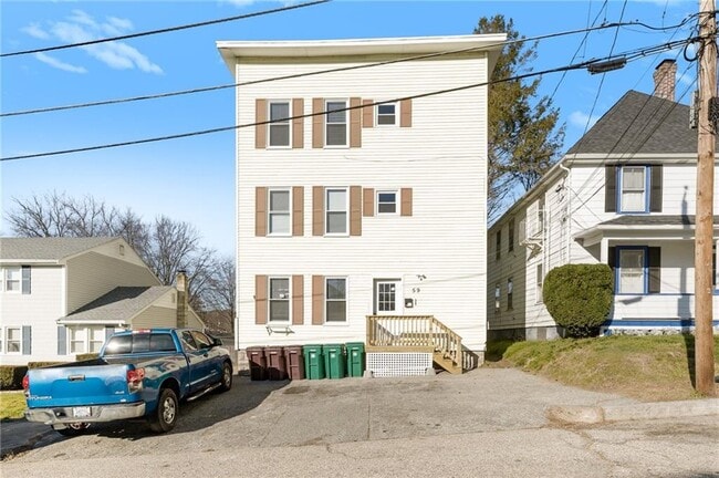 Building Photo - 59 Fairlawn Ave