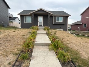 Building Photo - Modern 3-Bedroom Gem with Spacious Basement and Fenced Yard in Box Elder