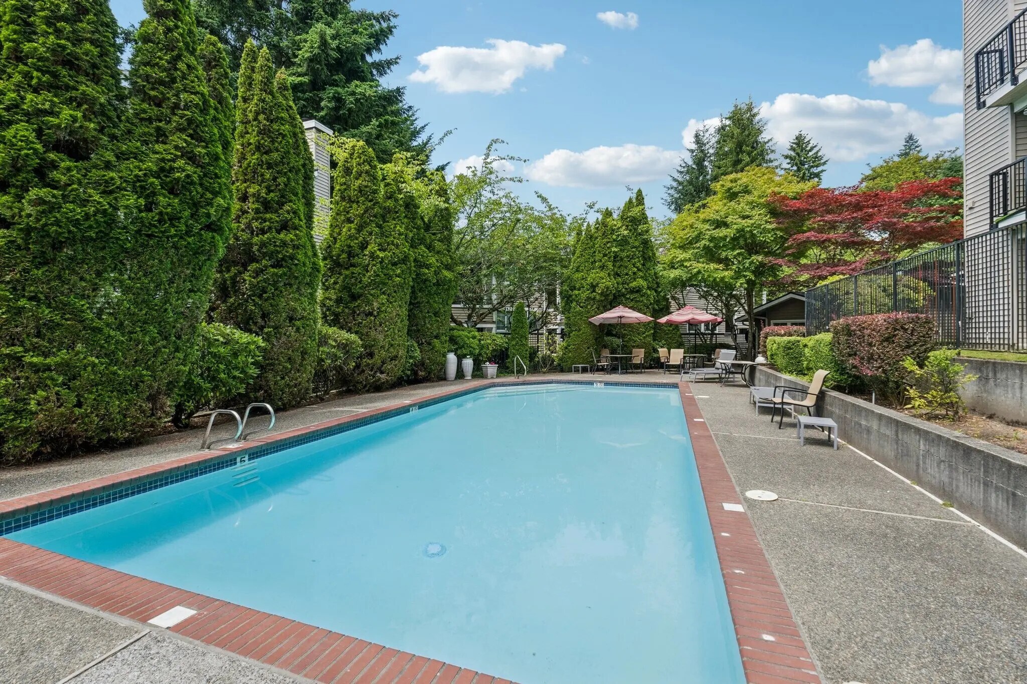 Building Photo - 12036 100th Avenue Northeast