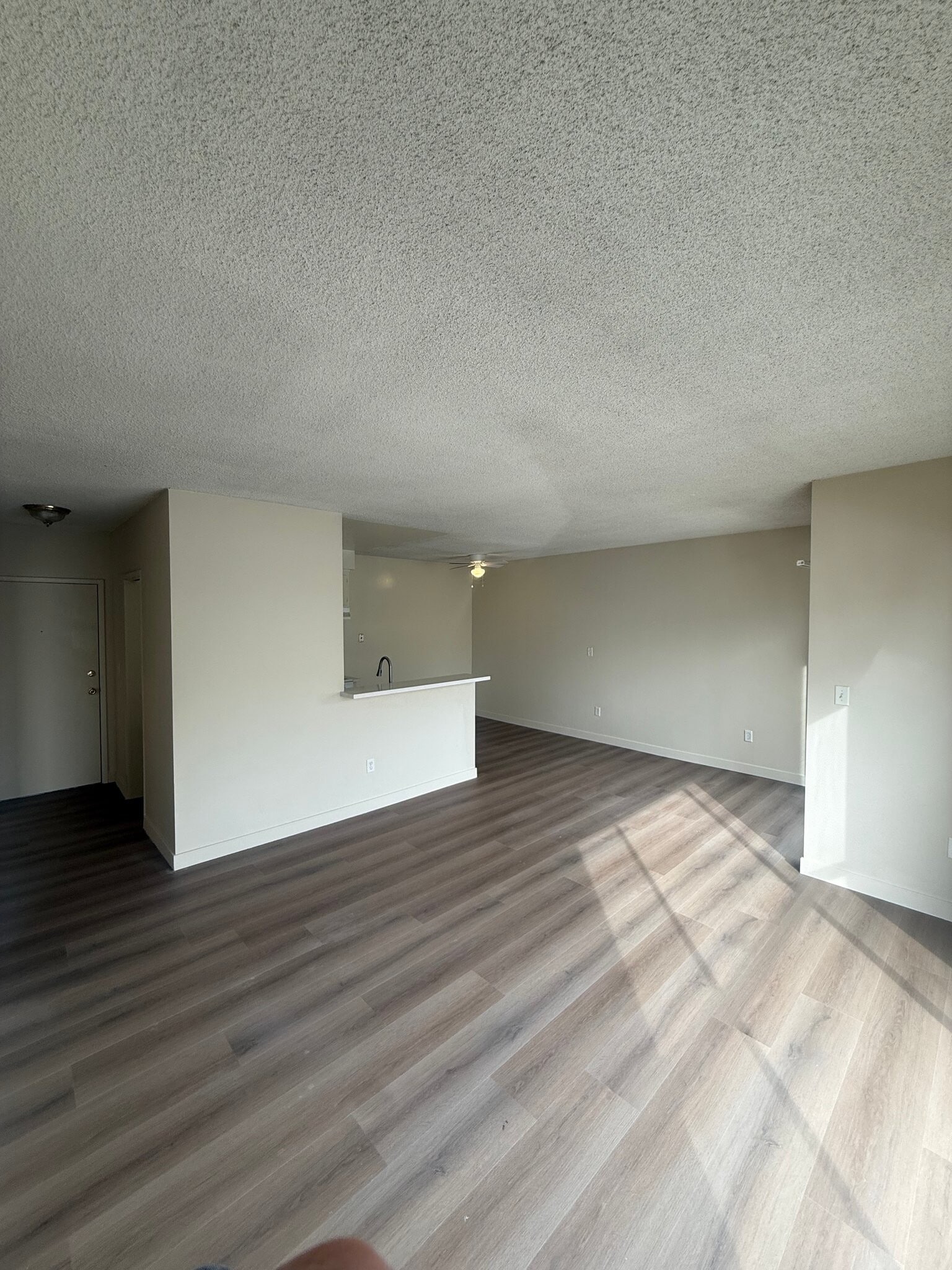 Building Photo - 1661 W 219th St