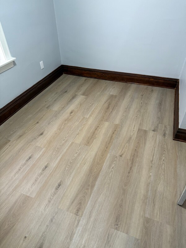 Building Photo - 3344 S Wood St