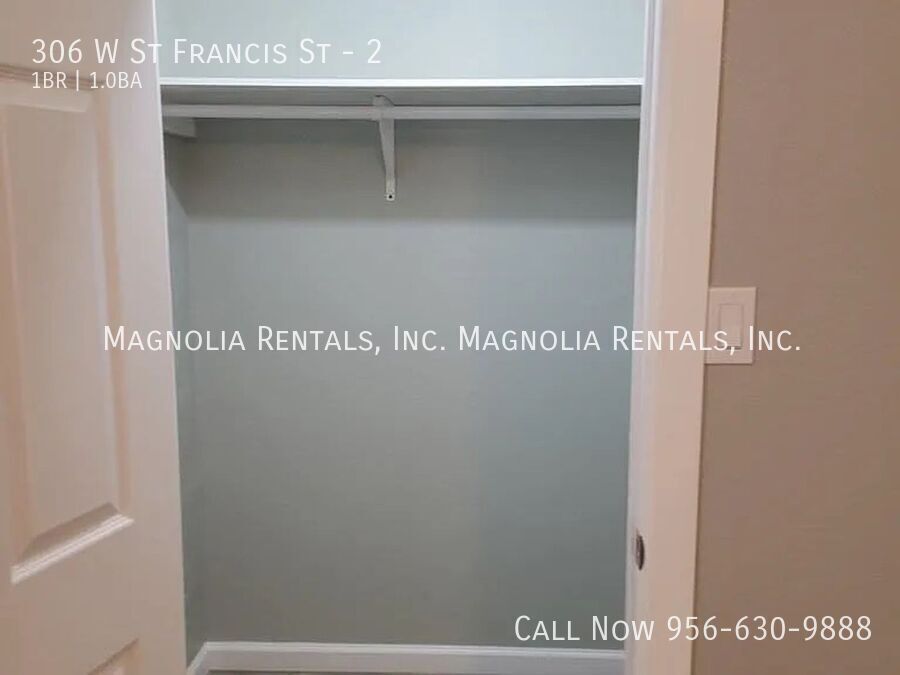 Building Photo - 306 W St Francis St