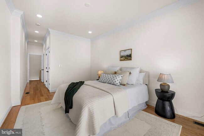 Building Photo - 1724 S Hanover St