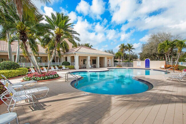 Building Photo - 813 Niemen Dr