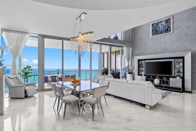 Building Photo - 17121 Collins Ave