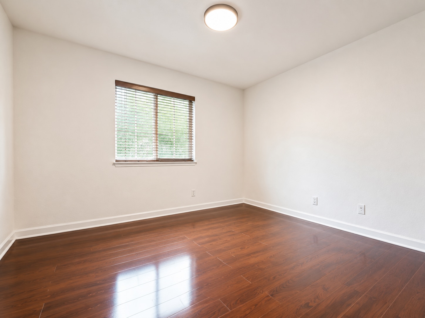 Building Photo - 2789 S Evergreen Cir